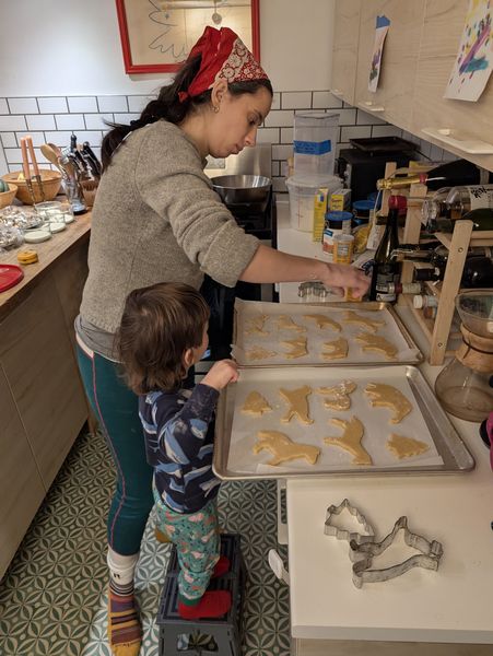 Baking with the little one
